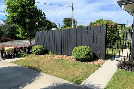 Photo of property in 1/14 North Avon Road, Richmond, Christchurch, 8013