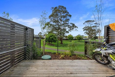 Photo of property in 15b Sealord Place, Manurewa, Auckland, 2102