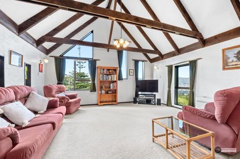 Photo of property in 59b Normandale Road, Normandale, Lower Hutt, 5010