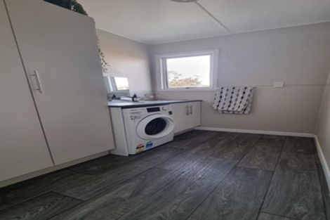 Photo of property in 21 Broadway, Stratford, 4332
