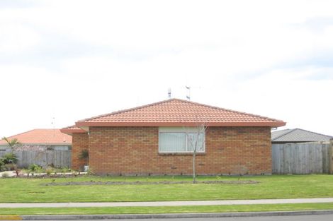 Photo of property in 705 Grenada Street, Papamoa Beach, Papamoa, 3118