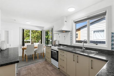 Photo of property in 3 Blankney Street, Hornby, Christchurch, 8042