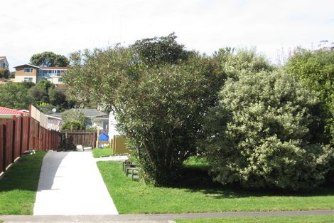 Photo of property in 70 Esmeralda Street, Welcome Bay, Tauranga, 3112