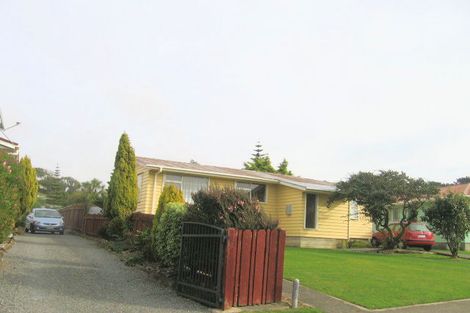 Photo of property in 29 Conclusion Street, Ascot Park, Porirua, 5024