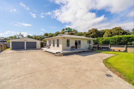 Photo of property in 17 Otaihanga Road, Otaihanga, Paraparaumu, 5036