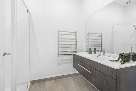 Photo of property in 9/52 High Street, Island Bay, Wellington, 6023