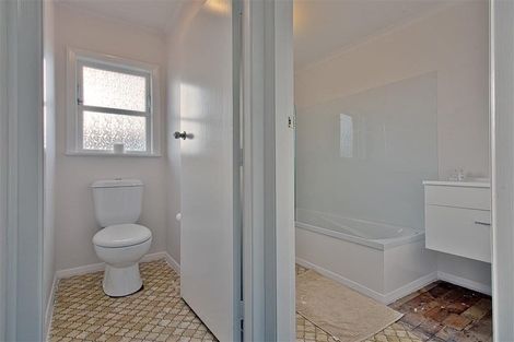 Photo of property in 115 Harold Holt Avenue, Pirimai, Napier, 4112