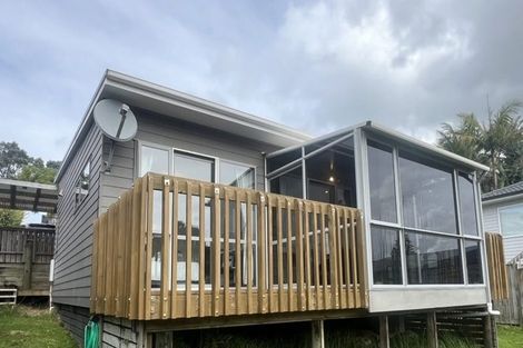 Photo of property in 13a Gilfillan Street, Blockhouse Bay, Auckland, 0600