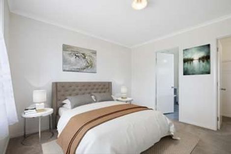 Photo of property in 1 Ranch Place, Pukekohe, 2120