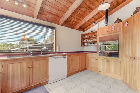 Photo of property in 66 Mount Street, Nelson South, Nelson, 7010