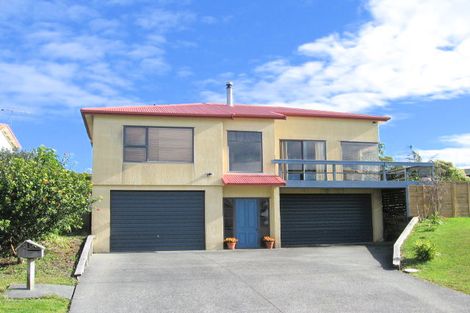 Photo of property in 2 Windward Terrace, Snells Beach, 0920