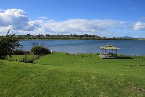 Photo of property in 249 Cove Road, Waipu, 0582