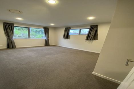 Photo of property in 70 Headland Drive, Long Bay, Auckland, 0630