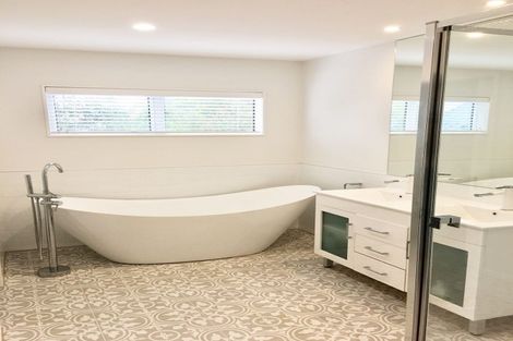 Photo of property in 996 Papamoa Beach Road, Papamoa Beach, Papamoa, 3118