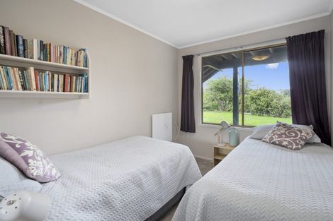 Photo of property in 15 Unsworth Road, Hamurana, Rotorua, 3097