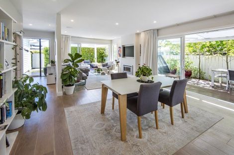 Photo of property in 63a Aramoana Avenue, Devonport, Auckland, 0624