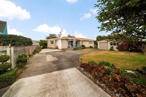 Photo of property in 52a Dixon Avenue, Hawera, 4610