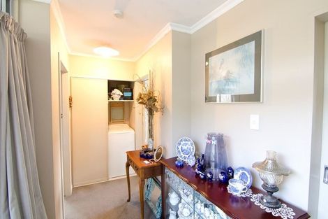 Photo of property in 111 Cheviot Street, Roxburgh, 9500