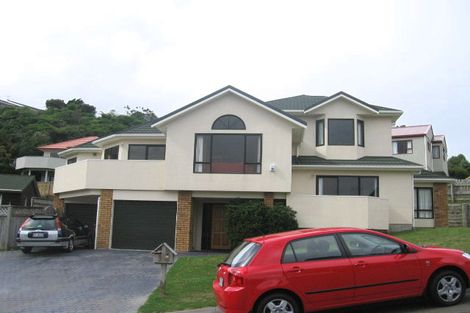 Photo of property in 8 Kapil Grove, Khandallah, Wellington, 6035