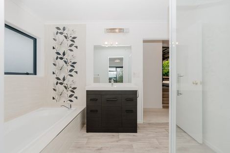 Photo of property in 63 Bartholomew Drive, Nawton, Hamilton, 3200
