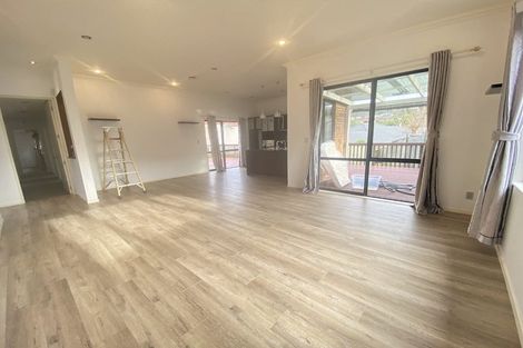 Photo of property in 7 Hornsey Avenue, Henderson, Auckland, 0612