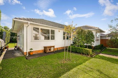 Photo of property in 36 Totara Road, Te Atatu Peninsula, Auckland, 0610
