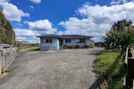Photo of property in 43 Secretariat Place, Randwick Park, Auckland, 2105