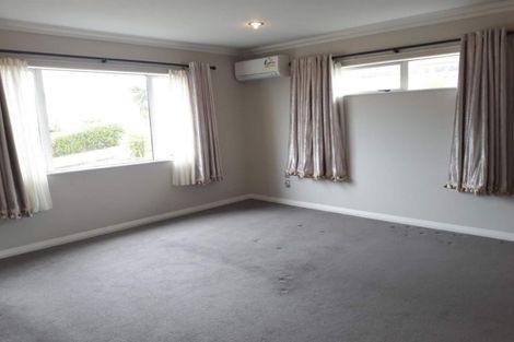 Photo of property in 100 Killybegs Drive, Pinehill, Auckland, 0632