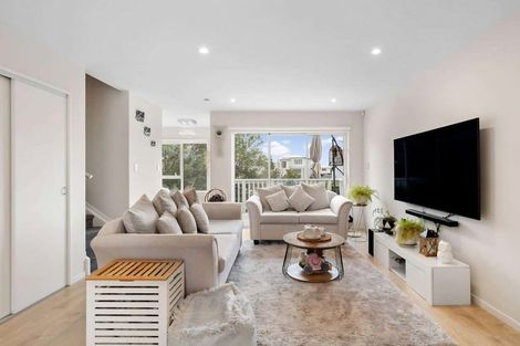 Photo of property in 77 Joseph Street, Flat Bush, Auckland, 2019