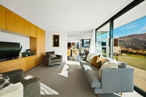 Photo of property in 13 Clearview Street, Wanaka, 9305