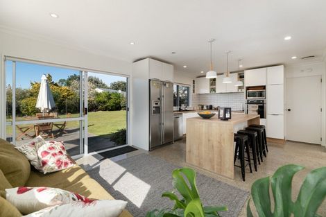 Photo of property in 22 Hibiscus Avenue, Mount Maunganui, 3116