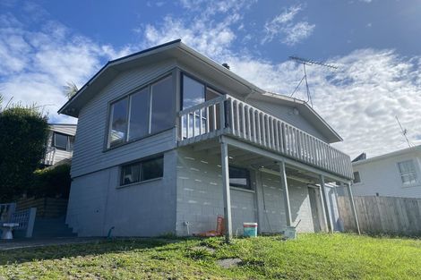 Photo of property in 54 Potter Avenue, Northcote, Auckland, 0627