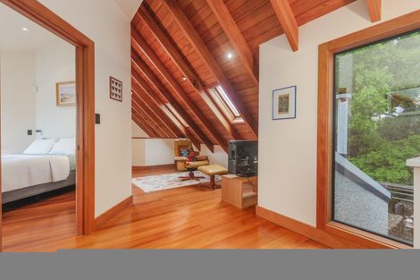 Photo of property in 18 Durham Crescent, Palmerston North, 4414