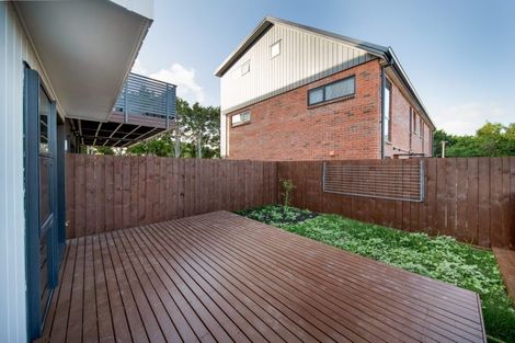 Photo of property in 5 Settlement Road, Papakura, 2110