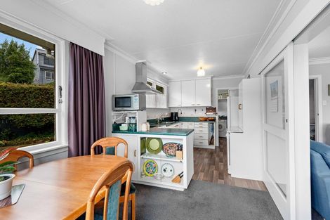 Photo of property in 51 Elwyn Crescent, Green Island, Dunedin, 9018