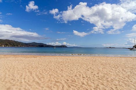 Photo of property in 961 Tuateawa Road, Waikawau, Coromandel, 3584