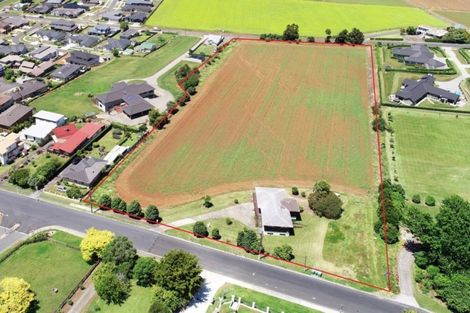 Photo of property in 82 Anzac Road, Pukekohe, 2120
