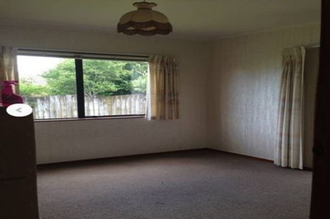 Photo of property in 115 Wiseley Road, West Harbour, Auckland, 0618