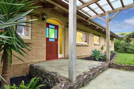 Photo of property in 278 Forest Hill Road, Waiatarua, Auckland, 0612