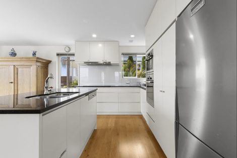 Photo of property in 6 Commodore Place, Britannia Heights, Nelson, 7010