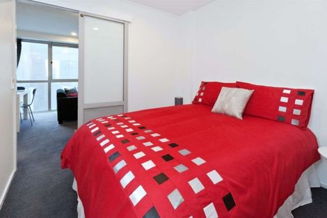 Photo of property in Scotia Tower Apartments, 8f/8 Scotia Place, Auckland Central, Auckland, 1010