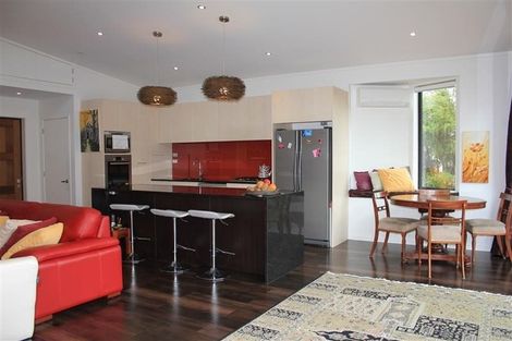 Photo of property in 132 Kittiwake Drive, Schnapper Rock, Auckland, 0632