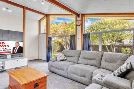 Photo of property in 34 Fenhall Street, Russley, Christchurch, 8042