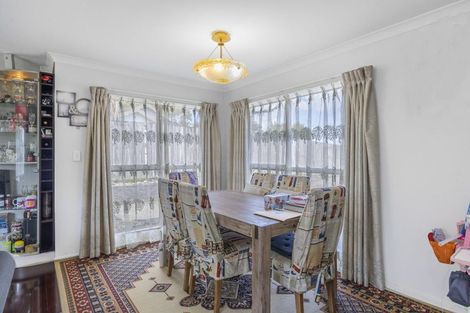 Photo of property in 24a Miriam Corban Heights, Henderson, Auckland, 0612