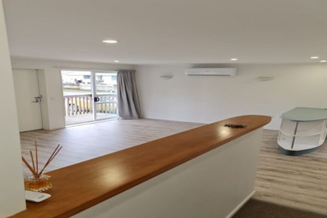 Photo of property in 33a Springs Road, Parakai, 0830