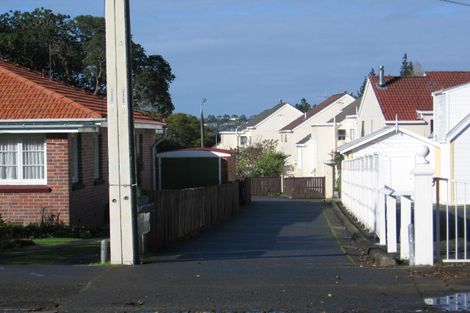 Photo of property in 23a Manse Street, Regent, Whangarei, 0112