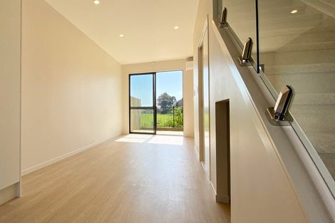 Photo of property in 13/41 Mangere Road, Otahuhu, Auckland, 1062