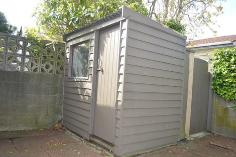 Photo of property in 2/8 Hatton Street, Karori, Wellington, 6012