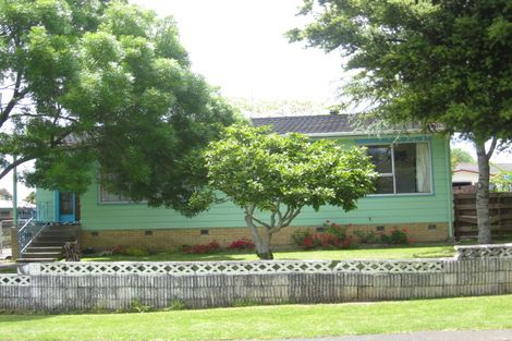 Photo of property in 6 Carbery Place, Manurewa, Auckland, 2102