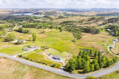 Photo of property in 918 Oneriri Road, Kaiwaka, 0573